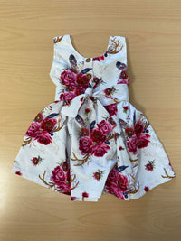 <tc><!-- x-tinymce/html -->Baby-Mädchenkleid Lortcon rot und weiß</tc>